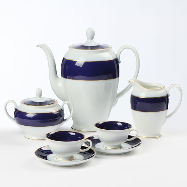 Rosenthal "Classic Rose Collection" servizio da caffè in ceramica  - Asta L'Arte della Tavola - Casa d'aste Farsettiarte