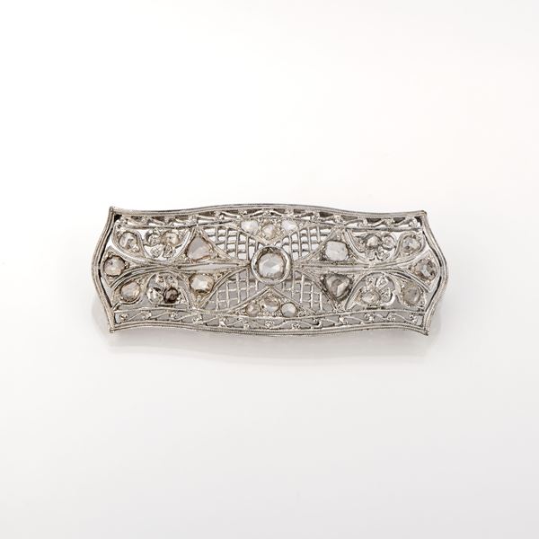 Spilla in oro bianco e diamanti