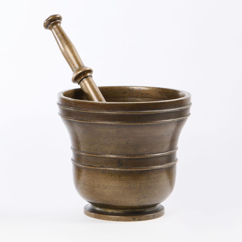 Mortaio a campana in bronzo