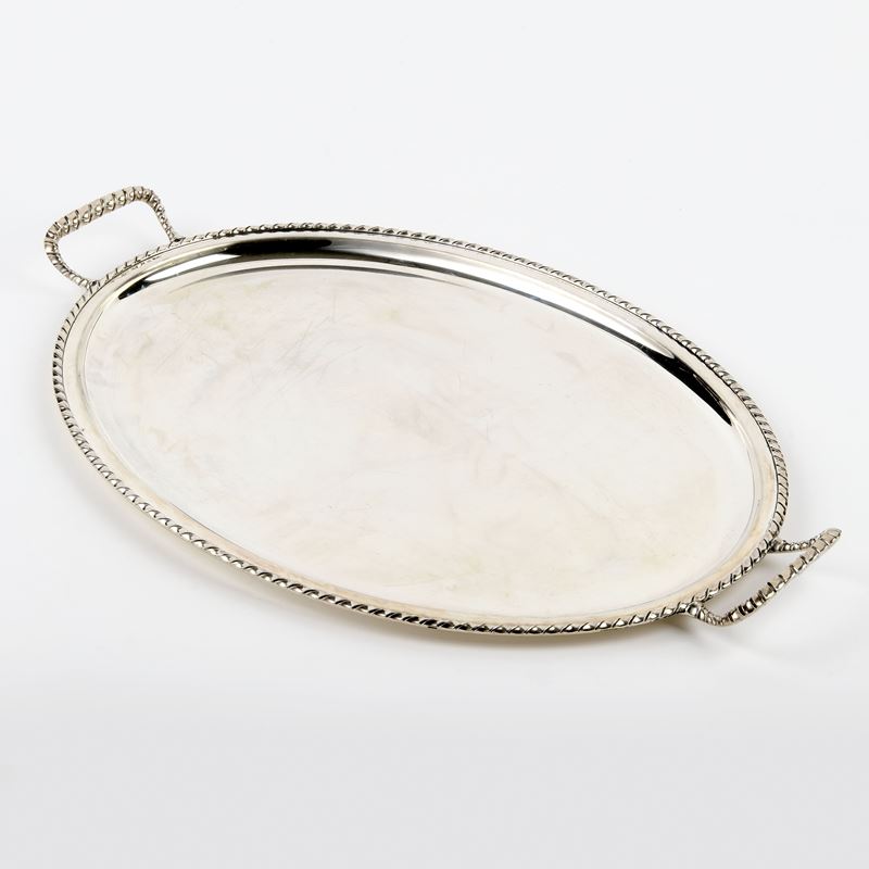 Vassoio ovale in argento