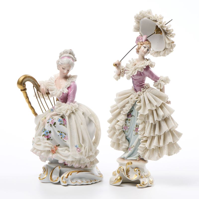 Dama con arpa e dama con ombrellino