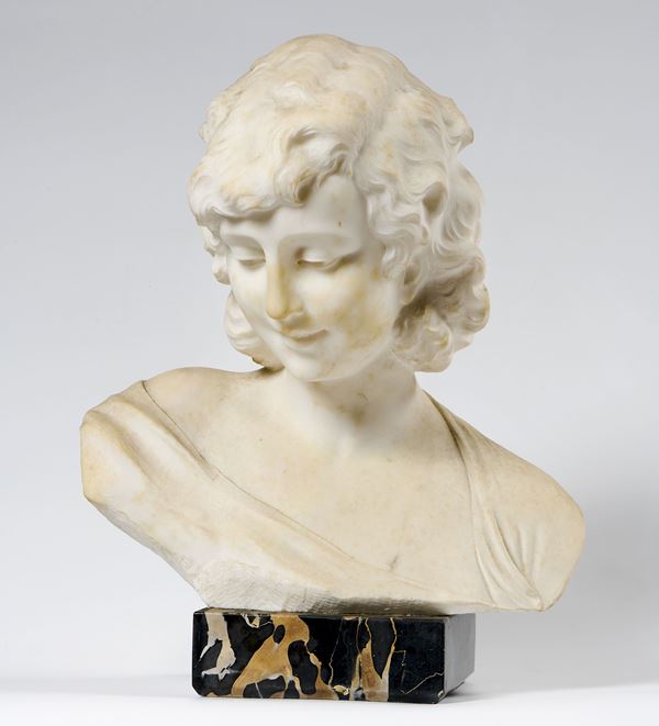 Ignoto scultore del XX secolo - Busto di fanciulla