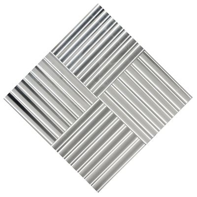 Superficie a testura vibratile (alluminio, 1975)