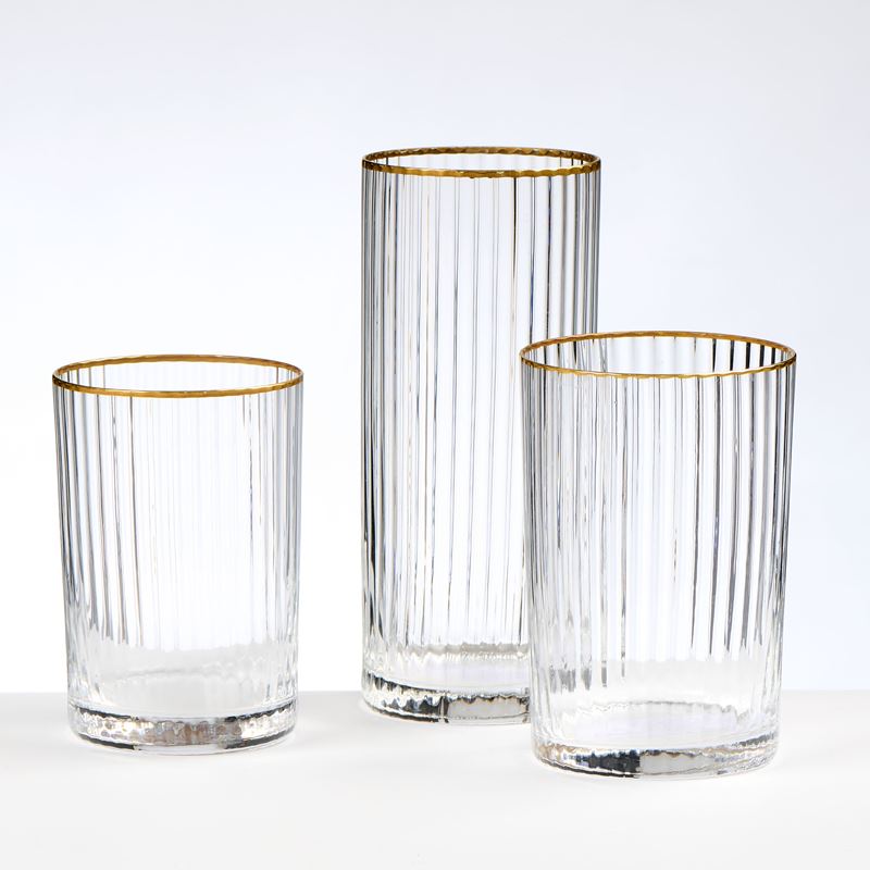 Servizio di bicchieri in vetro