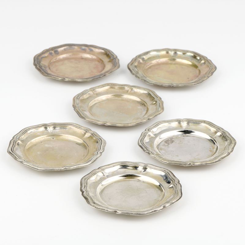 Sei piattini in argento
