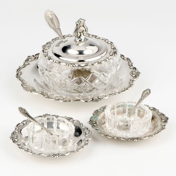 Formaggiera e due saliere in argento  - Asta L'Arte della Tavola - Casa d'aste Farsettiarte