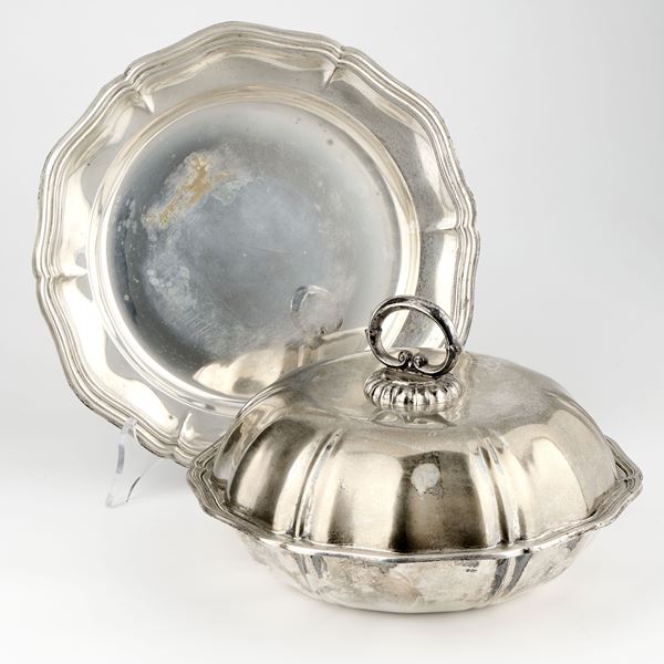 Legumiera con coperchio e vassoio in argento  - Asta L'Arte della Tavola - Casa d'aste Farsettiarte