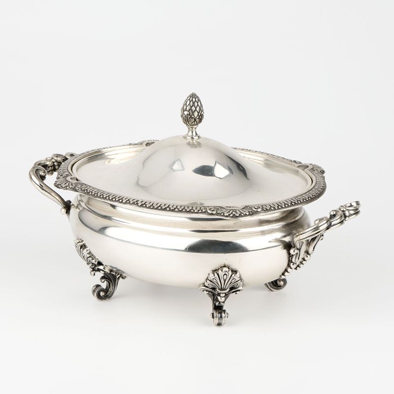 Legumiera ovale in argento