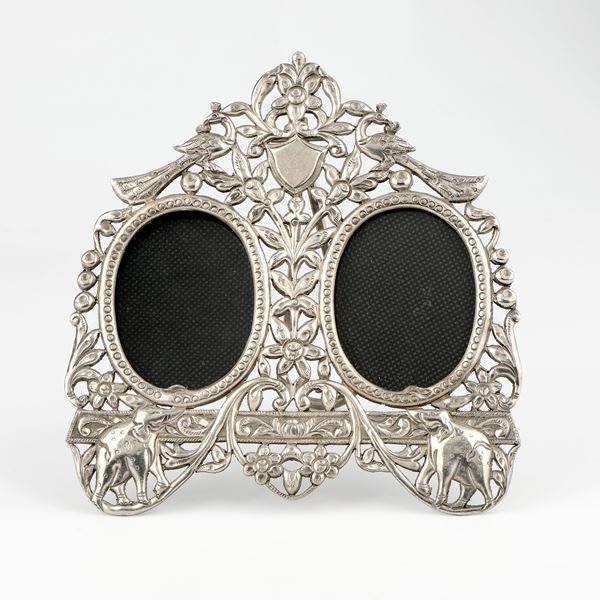 Cornice doppia in argento  - Auction L'Arte della Tavola - Casa d'aste Farsettiarte