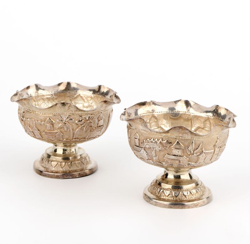 Coppia di cestine circolari in argento