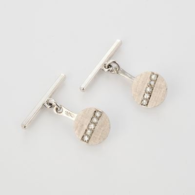 Gemelli rotondi, oro bianco 18 kt con diamanti (ct 0,15 ca.)