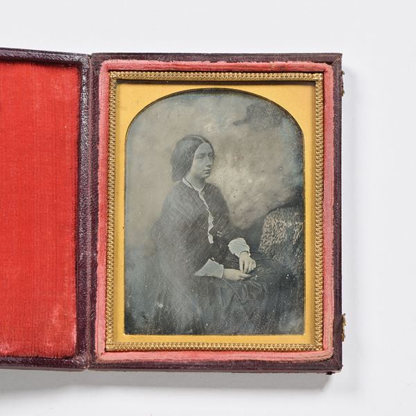 Dagherrotipo raffigurante «Ritratto di donna assisa»