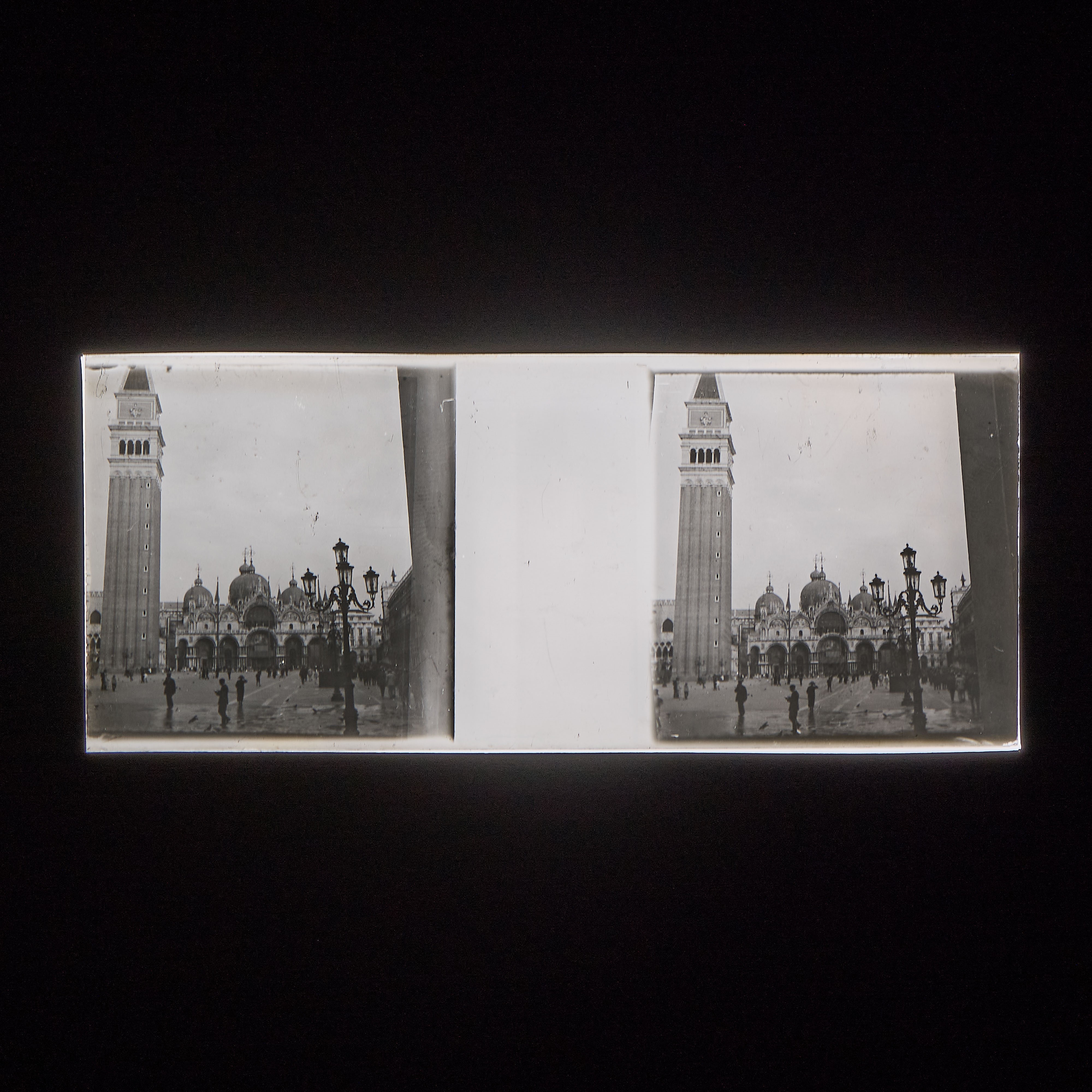 Collezione di 52 lastre stereoscopiche e 2 fotografie, inizio XX secolo