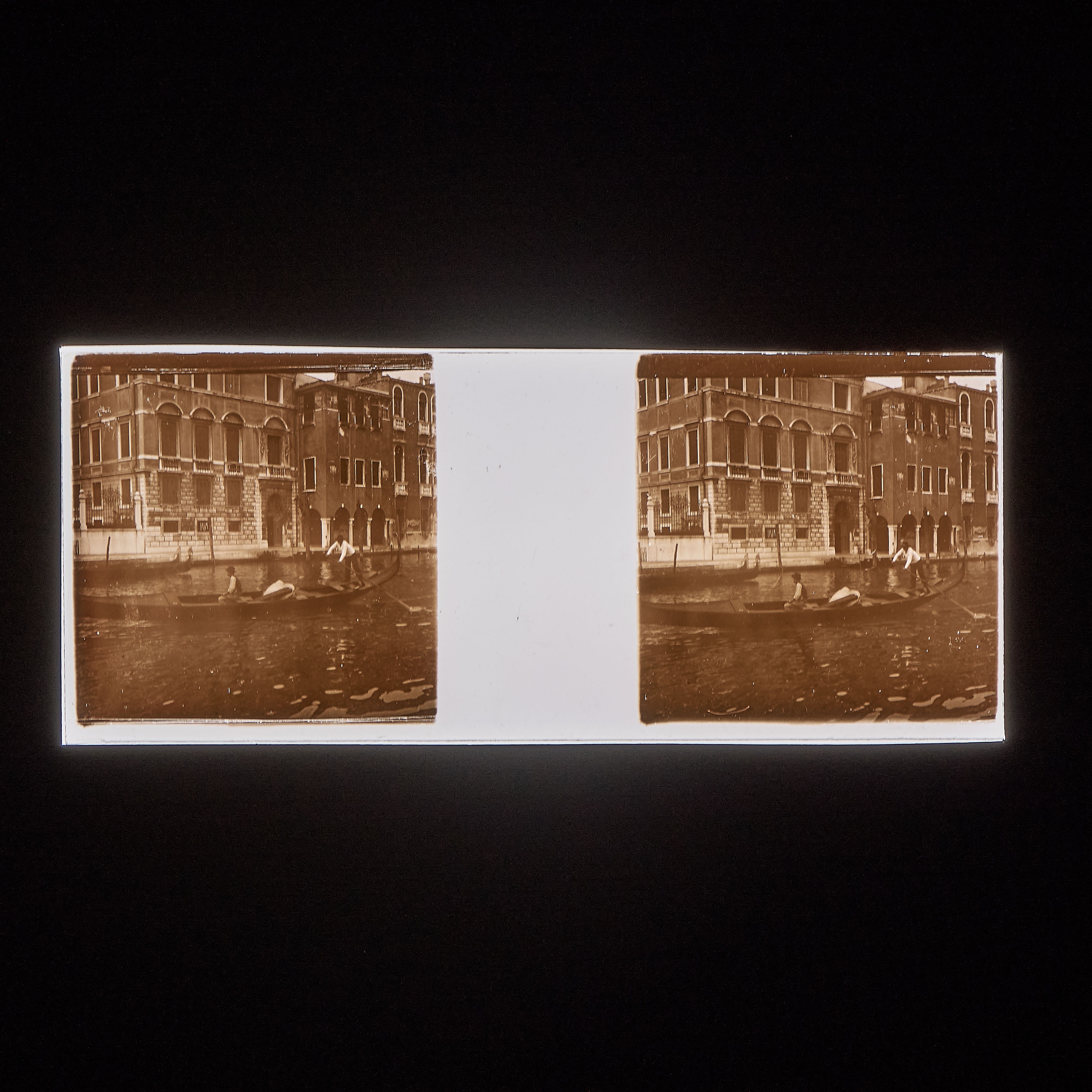 Collezione di 52 lastre stereoscopiche e 2 fotografie, inizio XX secolo