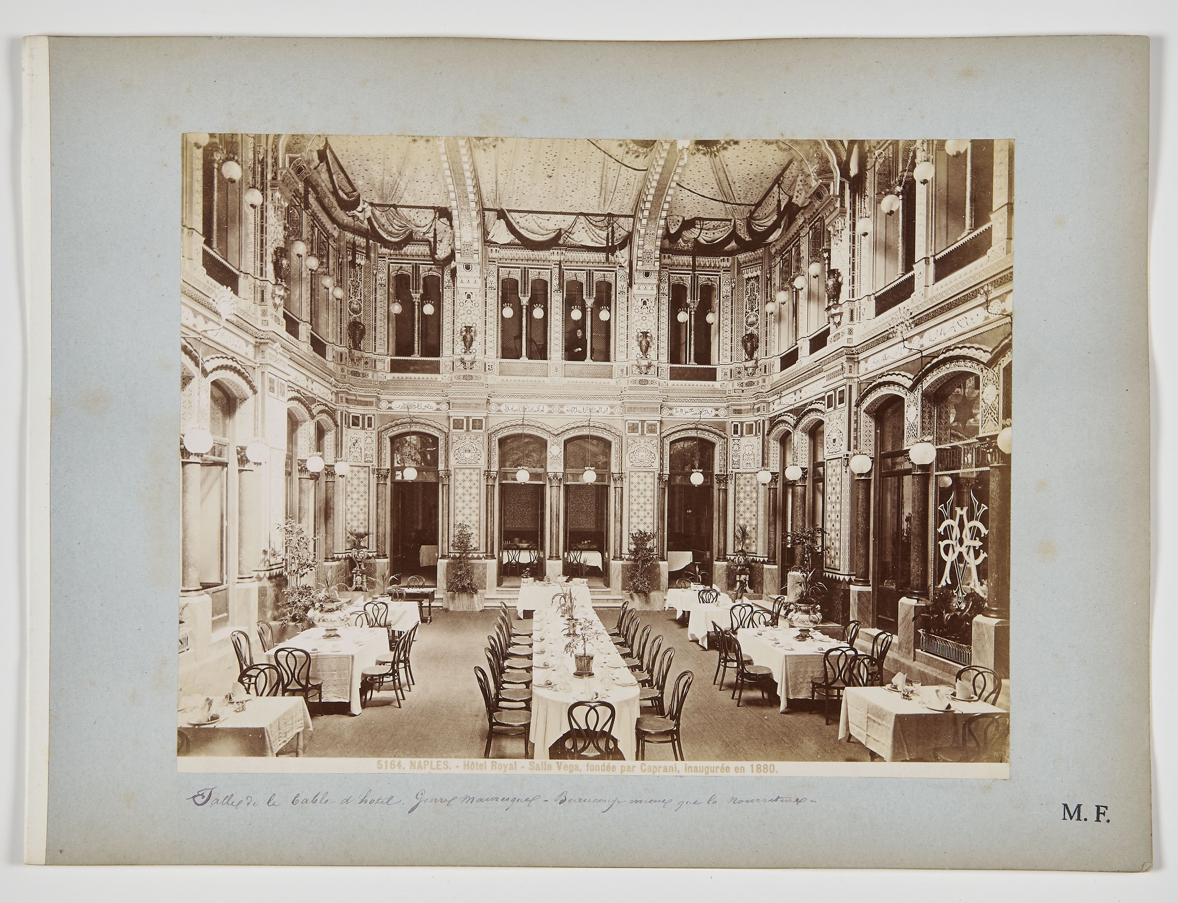 Cartella di 5 fotografie all’albumina