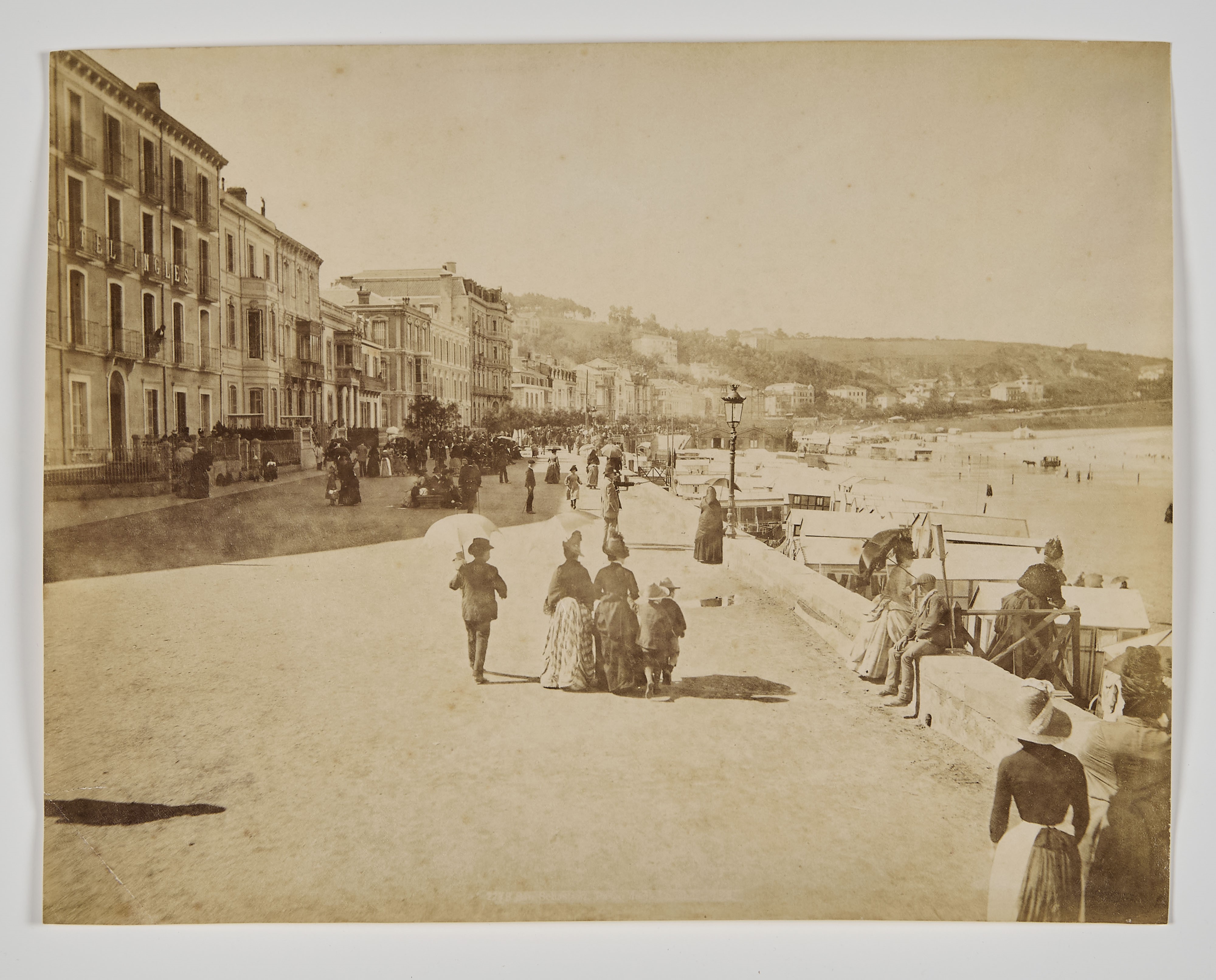 Cartella di 5 fotografie all’albumina