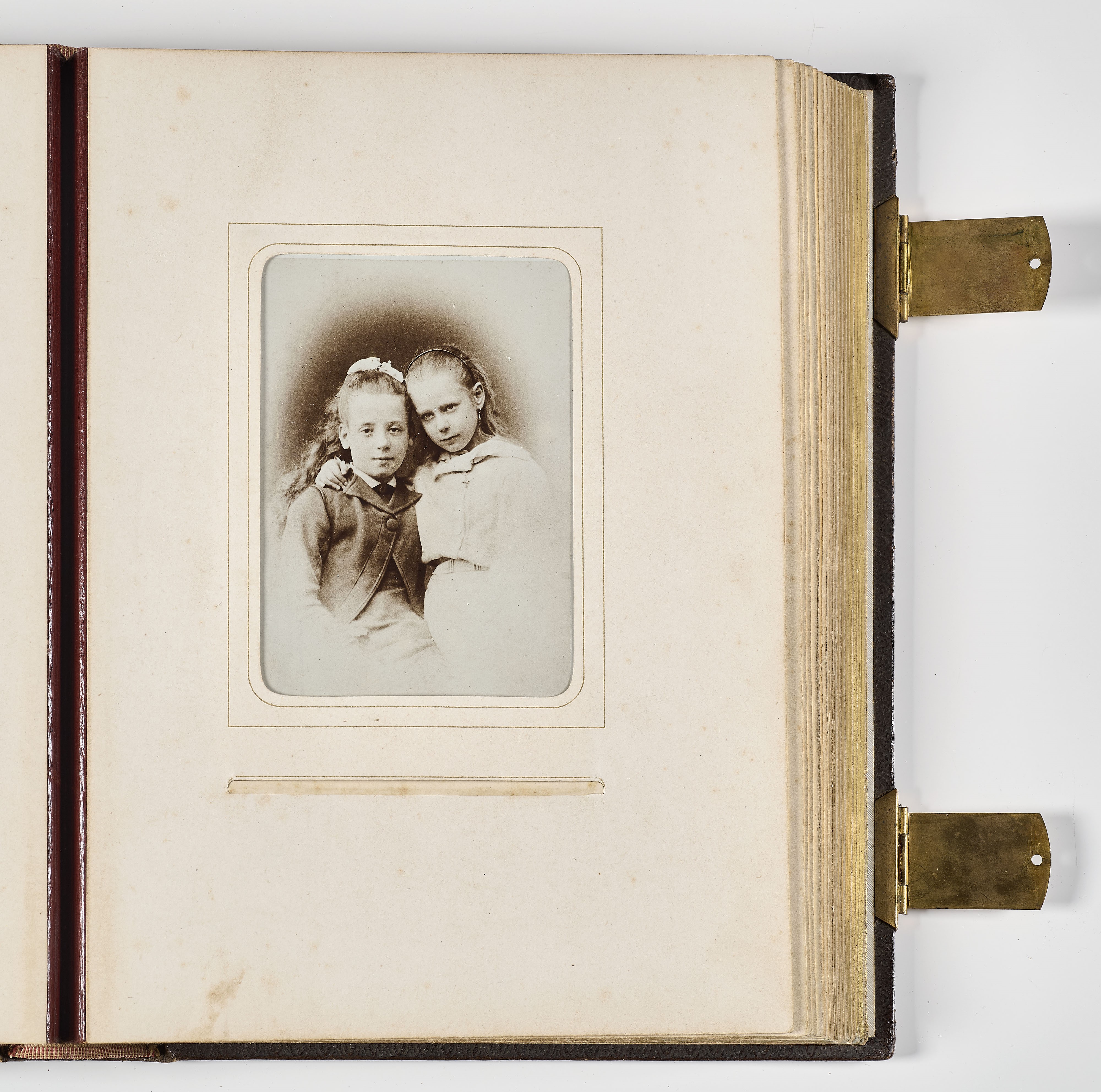 Album di carte de visite e carte cabinet, 1860-70 ca.