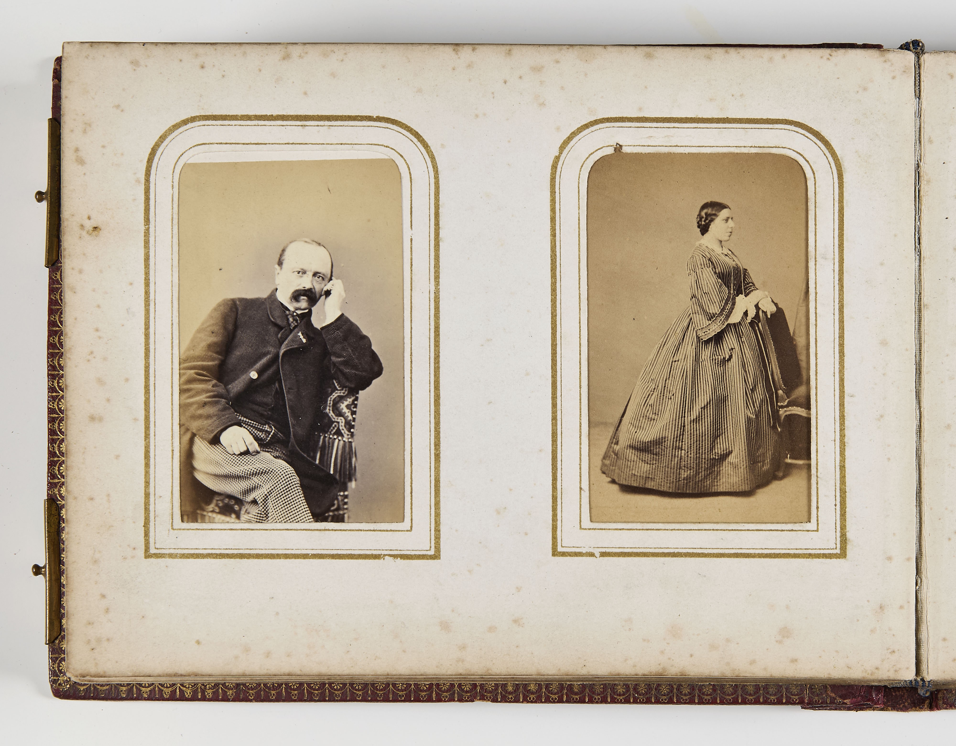 Album di carte de visite di una famiglia franco-belga, 1870-80