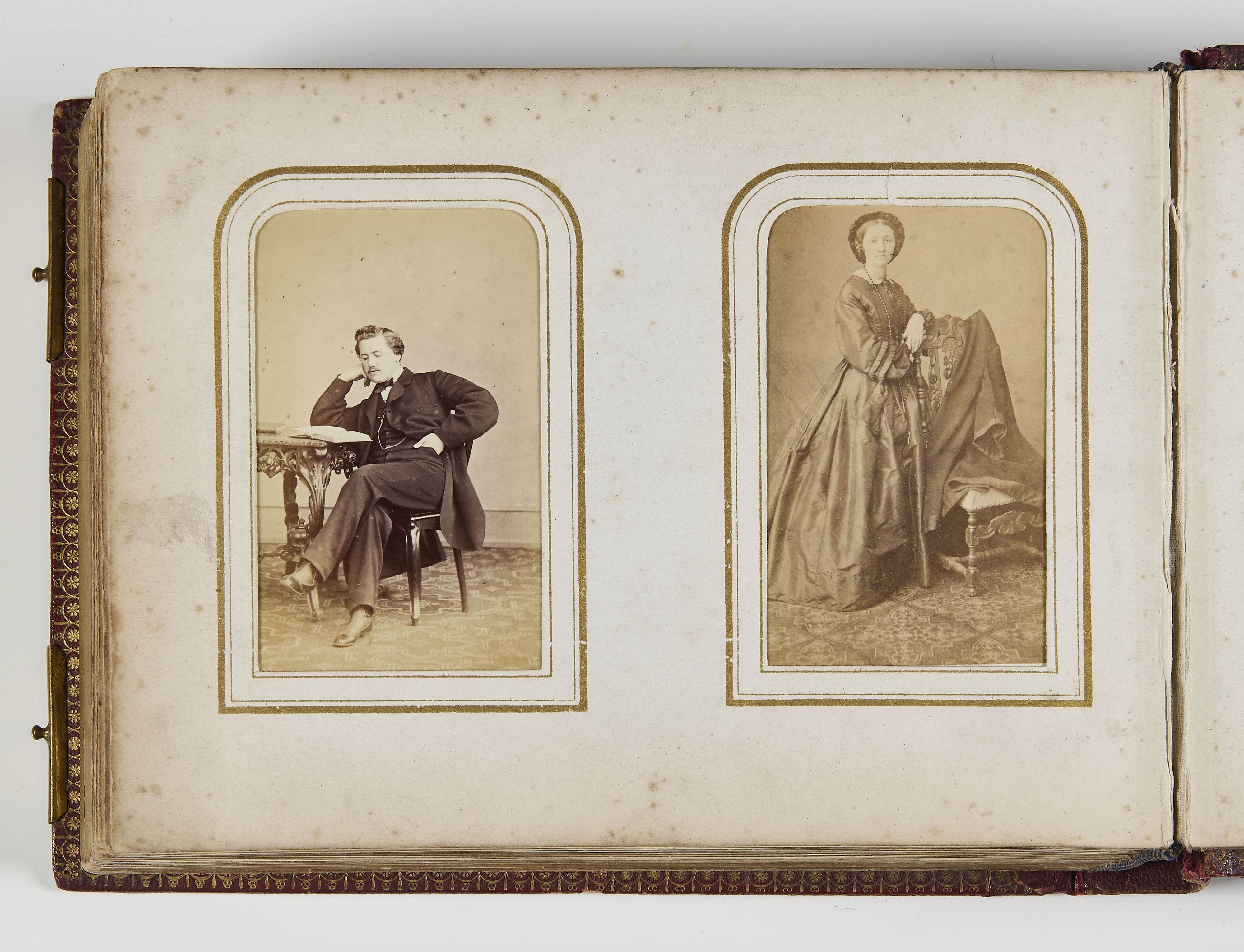 Album di carte de visite di una famiglia franco-belga, 1870-80