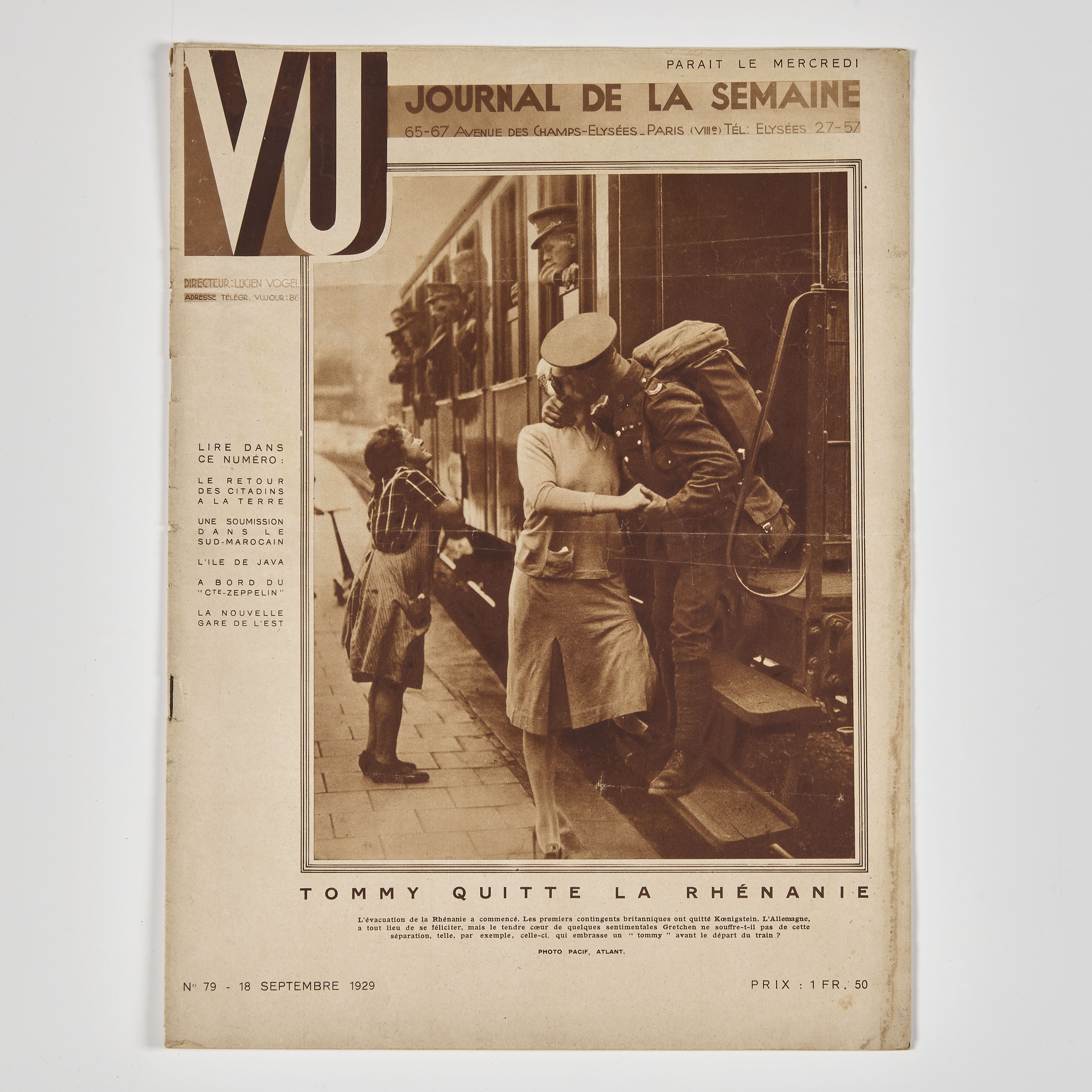 Collezione di 62 fascicoli della rivista 'VU. Journal de la semaine', 1928-31