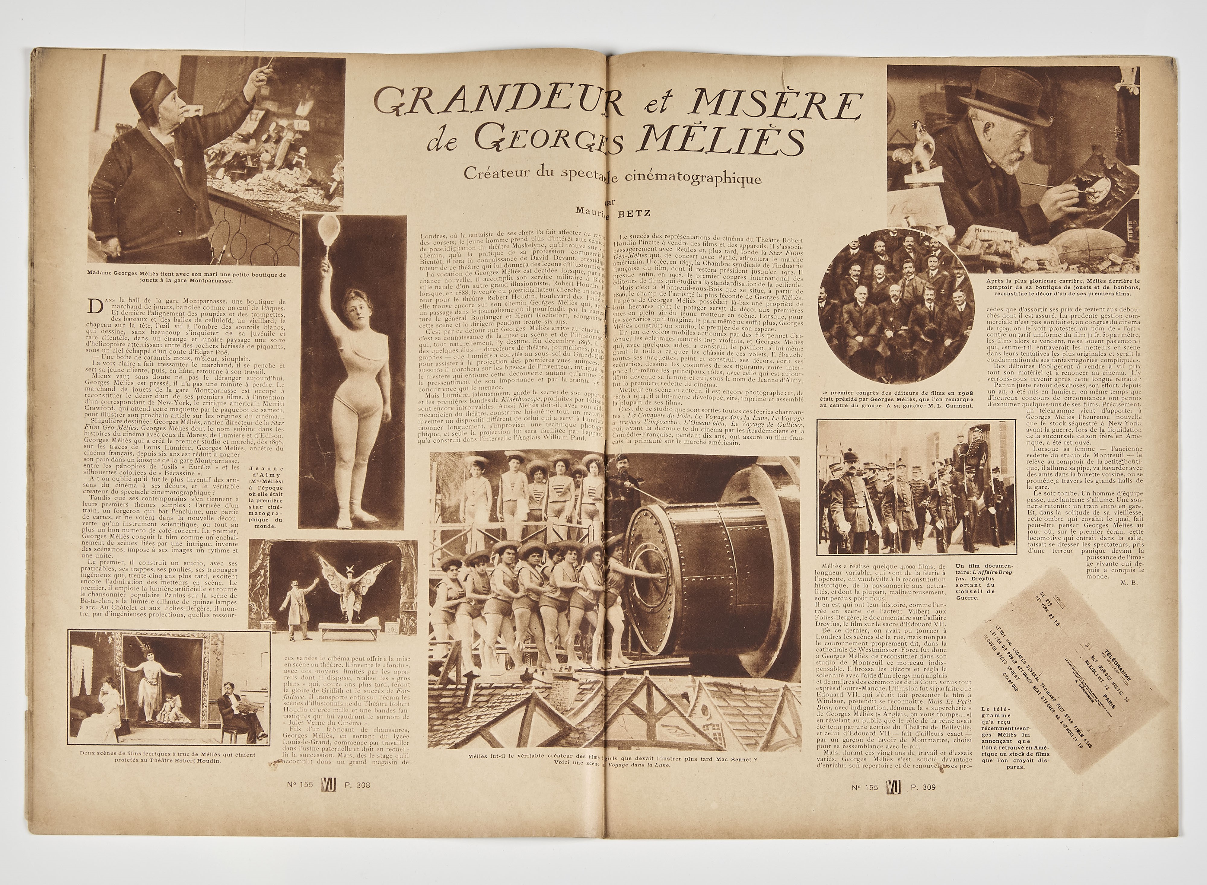 Collezione di 62 fascicoli della rivista 'VU. Journal de la semaine', 1928-31