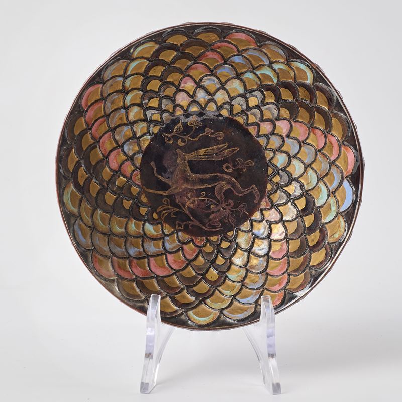 Ciotola con decoro raffigurante lepre