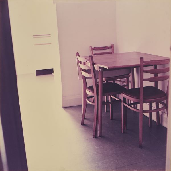 Elisa Sighicelli - Table