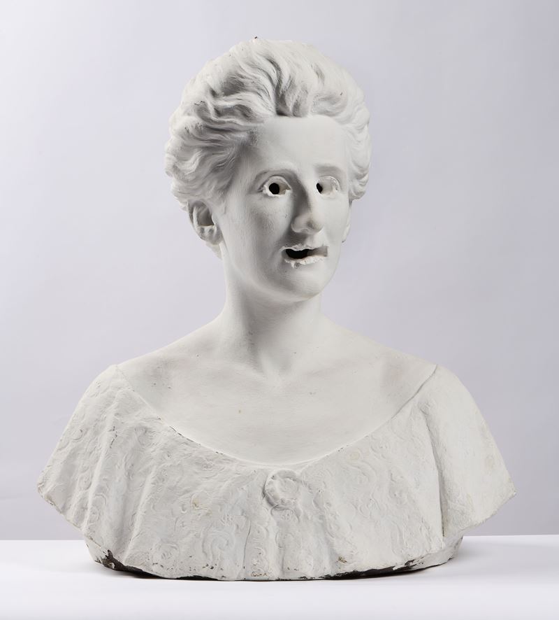 Busto di donna