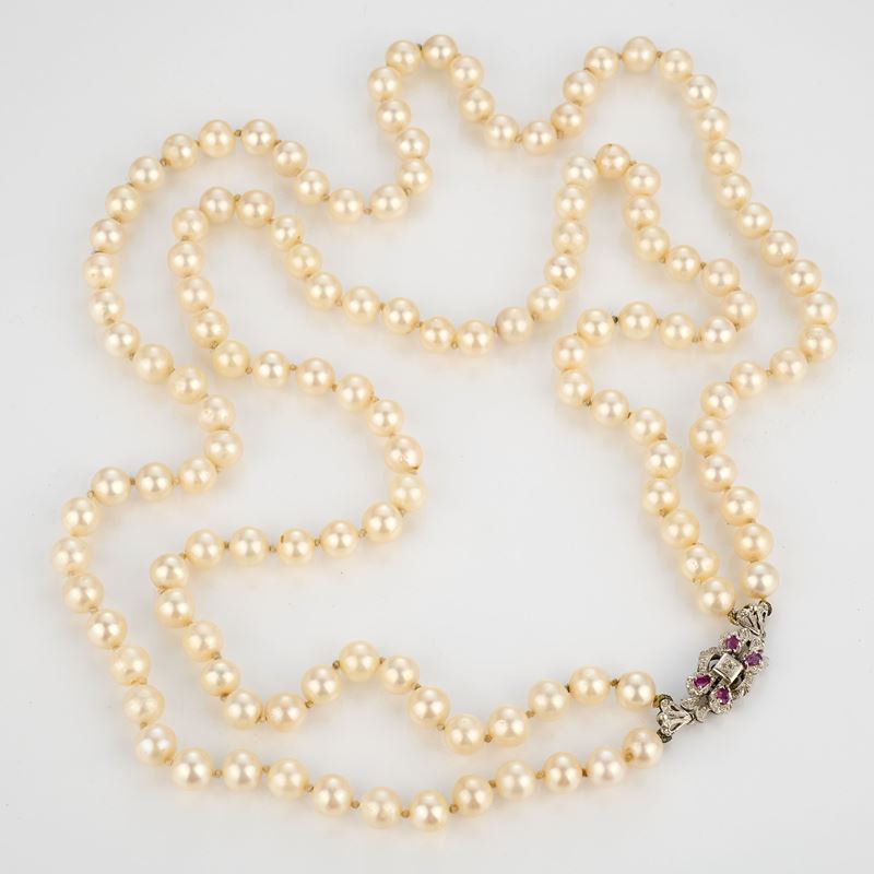 Collana di perle coltivate