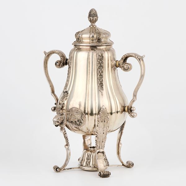 Samovar in argento