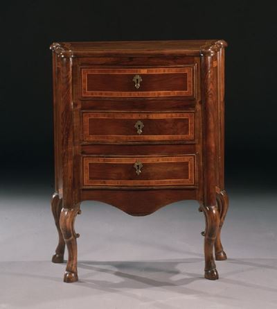 Cassettoncino in Legno di Noce Chiaro