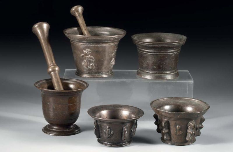 Lotto Composto da Cinque Mortai in Bronzo