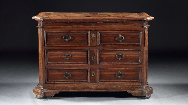 Cassettone in Legno di Noce
