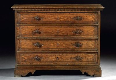 Cassettone in Legno di Noce