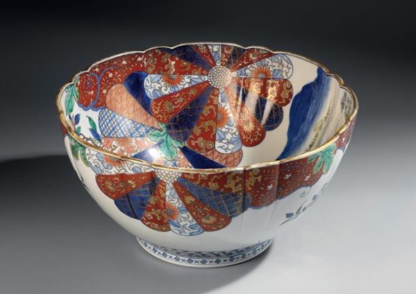 Grande vaso a labbro lobato