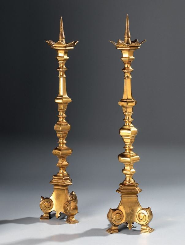 Coppia di Candelieri in Bronzo Dorato