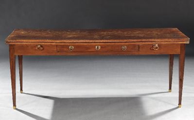 Tavolo in Legno di Mogano