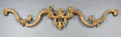 Fregio Ornamentale in Legno Dorato e Intagliato