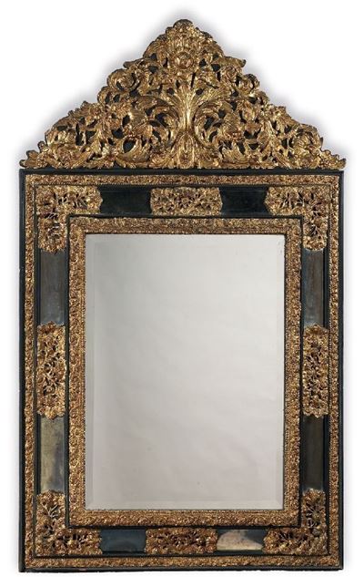 Specchiera Fiamminga in Legno