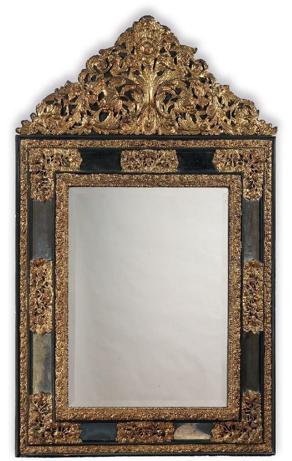 Specchiera Fiamminga in Legno