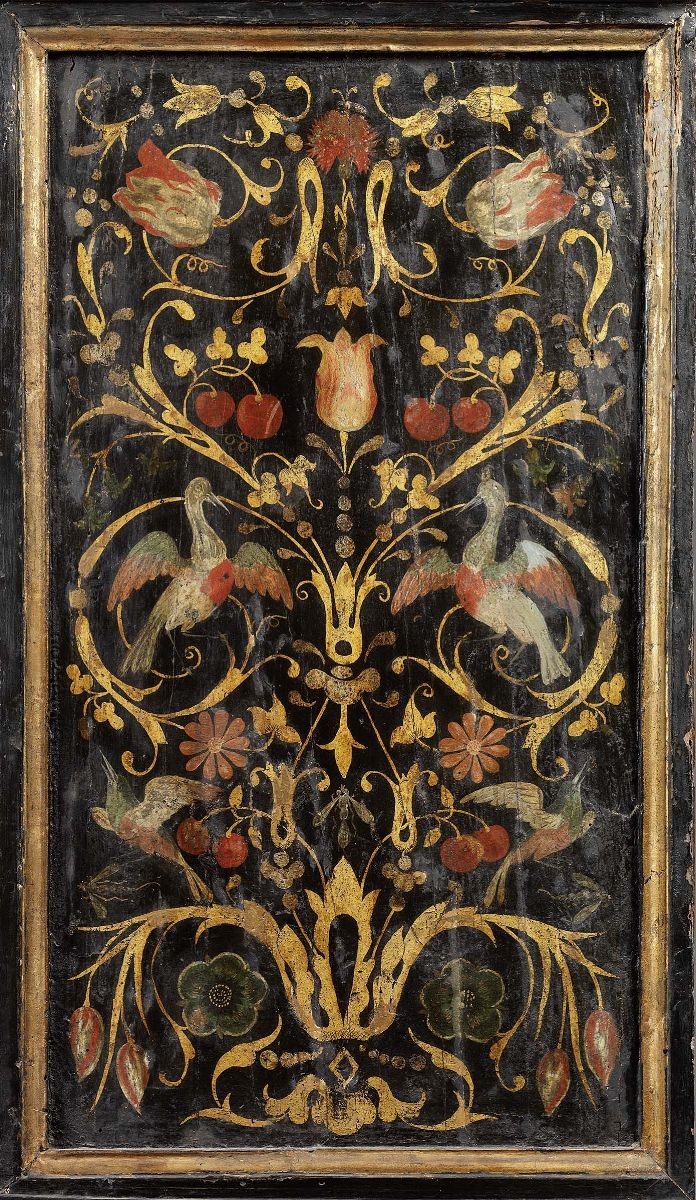 Stipo Antico in Legno Laccato Nero