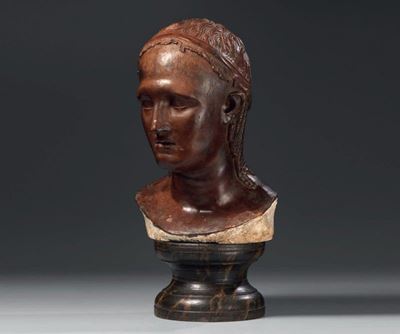 Testa Monumentale di un Cesare con il Capo Cinto da una Tenia