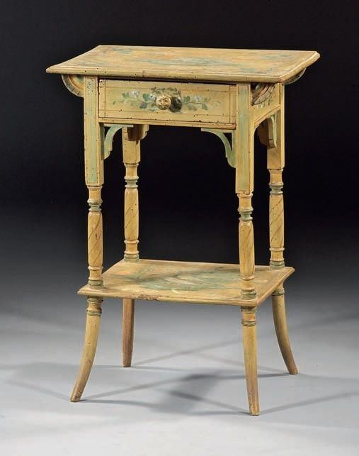 Tavolino in Legno Laccato-avorio Dipinto da Filippo De Pisis
