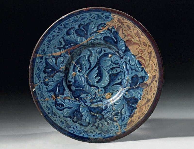 Piatto in Maiolica Policroma Azzurro-blu