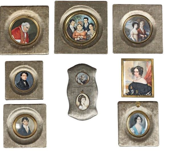 Lotto composto da nove miniature