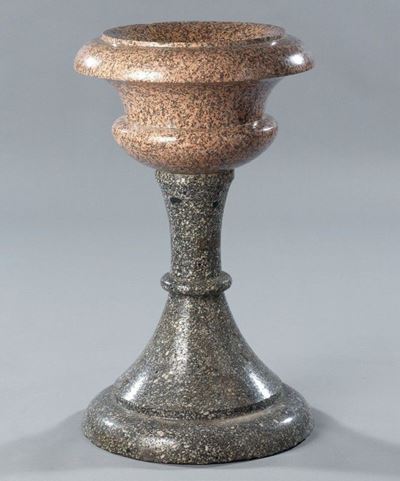 Grande Vaso Tornito in Granito