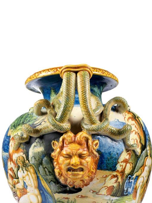 Anfora in Maiolica Biansata da Parata