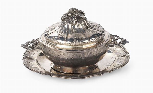 Legumiera con piatto in argento