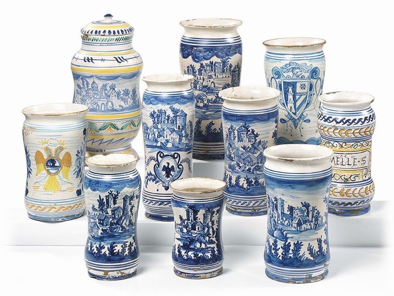 Dieci Albarelli in Maiolica Bianco-blu e Gialla