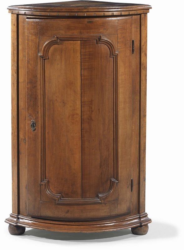 Angoliera Tonda in Legno di Noce